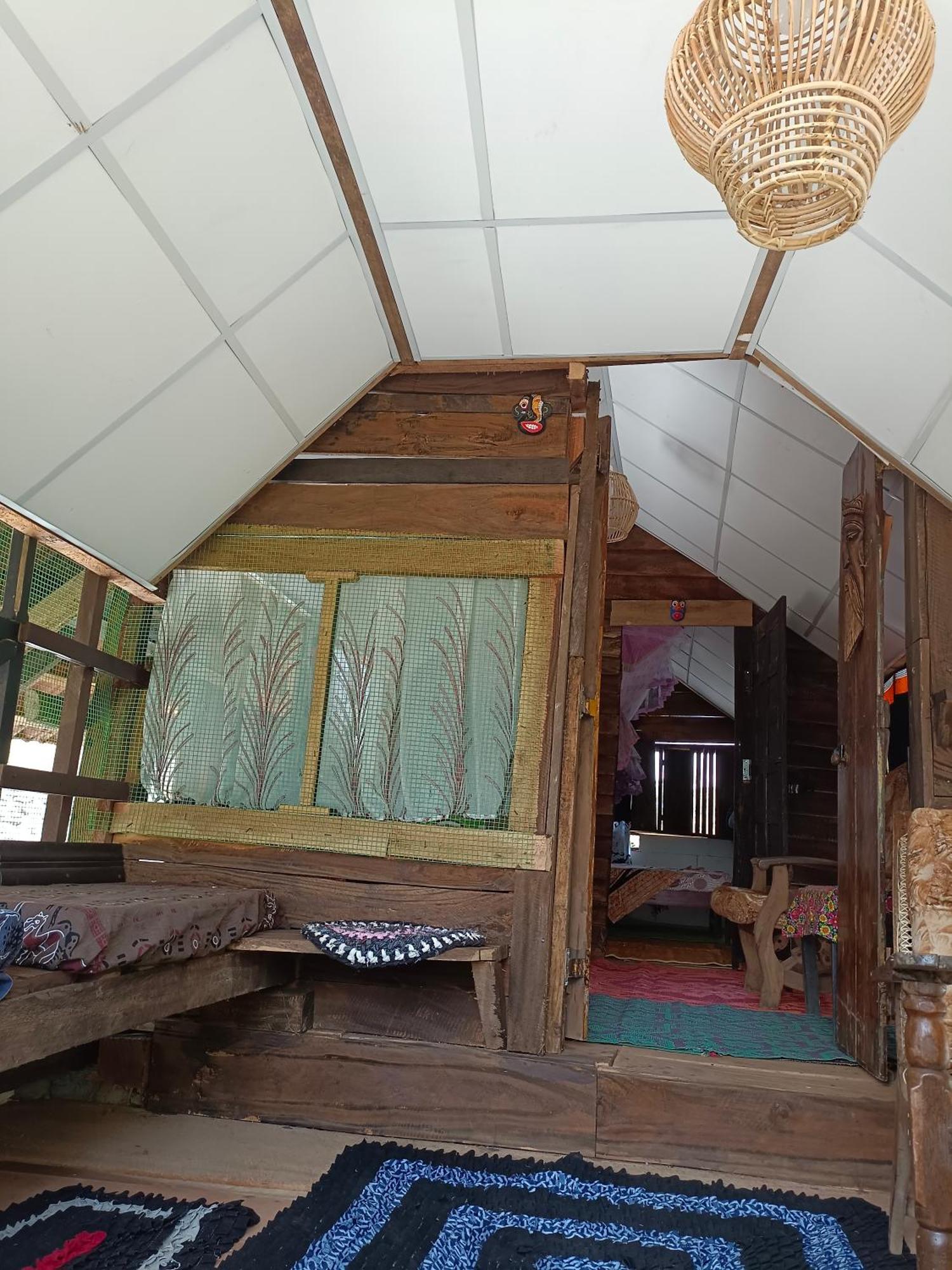 Mamisa Cafe, Home Stay Хабарана Екстер'єр фото